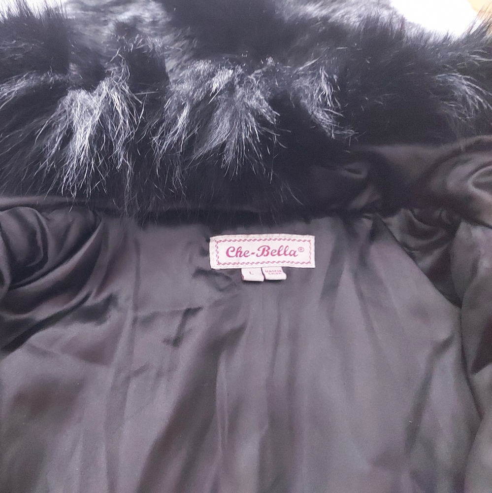 CheBella Fur jacket - Picture 2 of 5